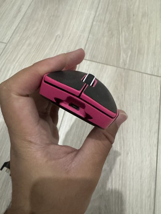 Мышка logitech Superlight 1