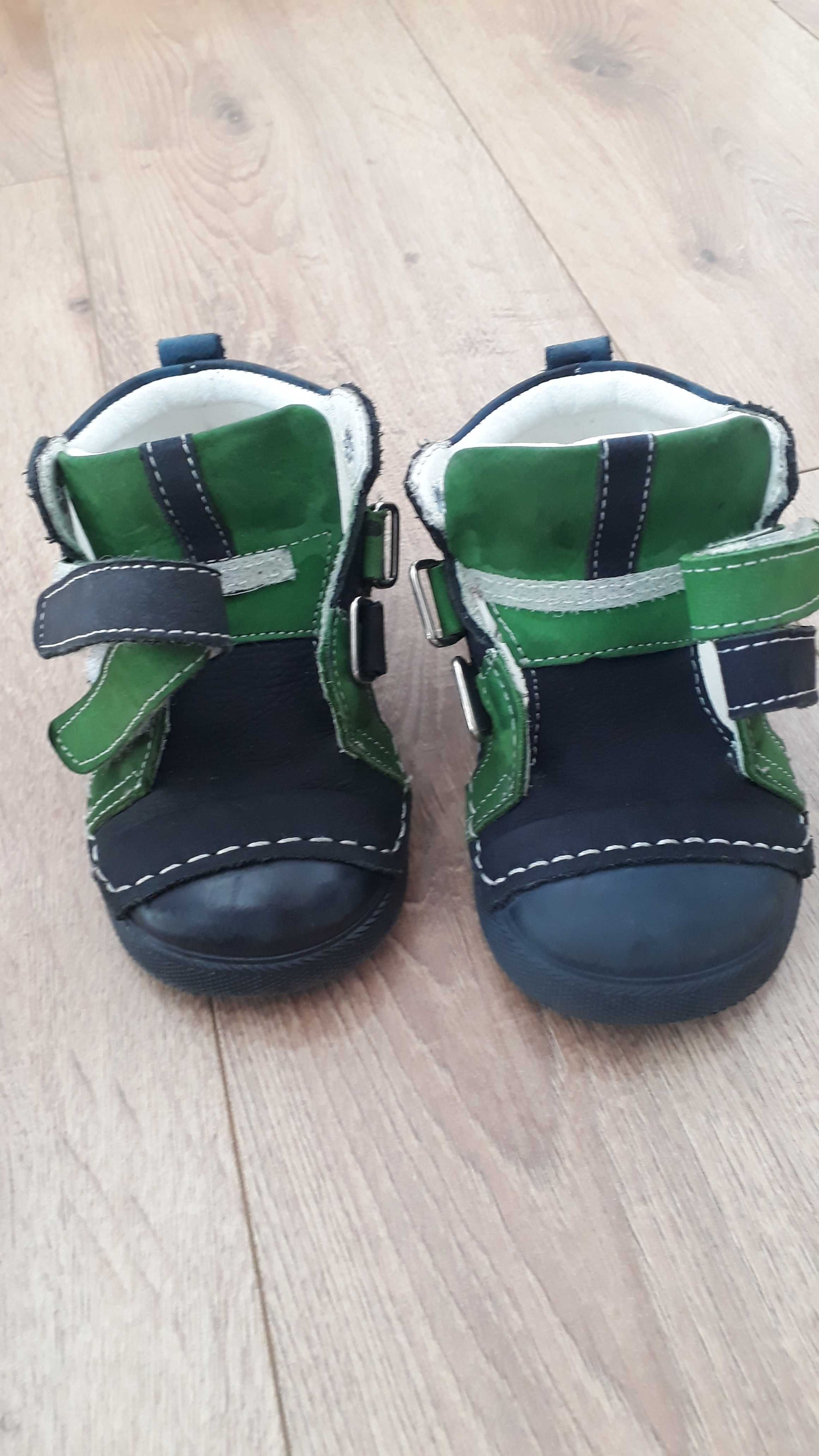Бебешки обувки Ponki 20 номер