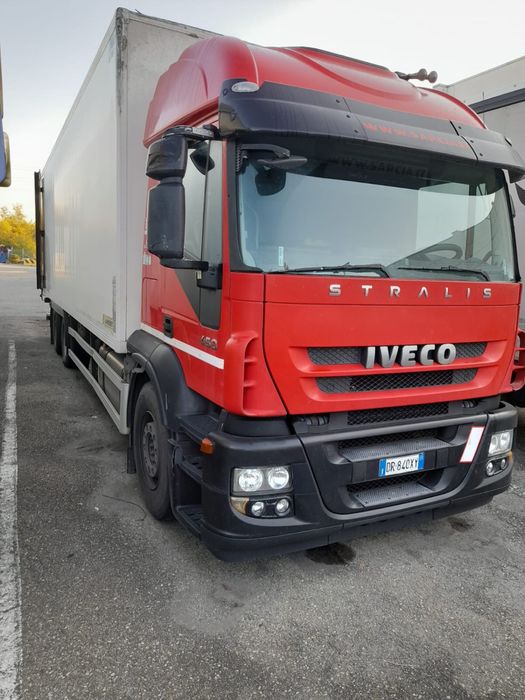 Camion iveco stralis