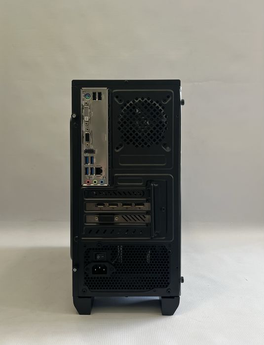 Геймърски комопютър AMD Ryzen 5 1600, GTX 1070 8GB, 16GB ram