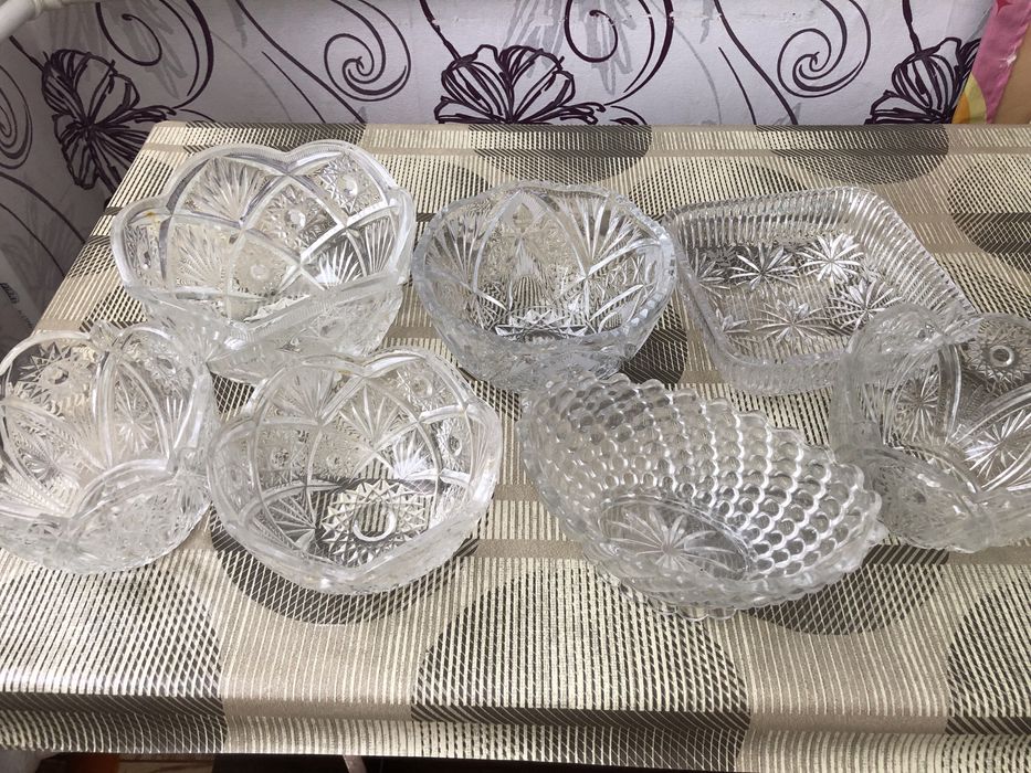 Продам хрустальные салатницы