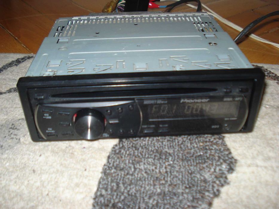 Radio CD player mp3 aux auto Pioneer DEH-1200mp Original