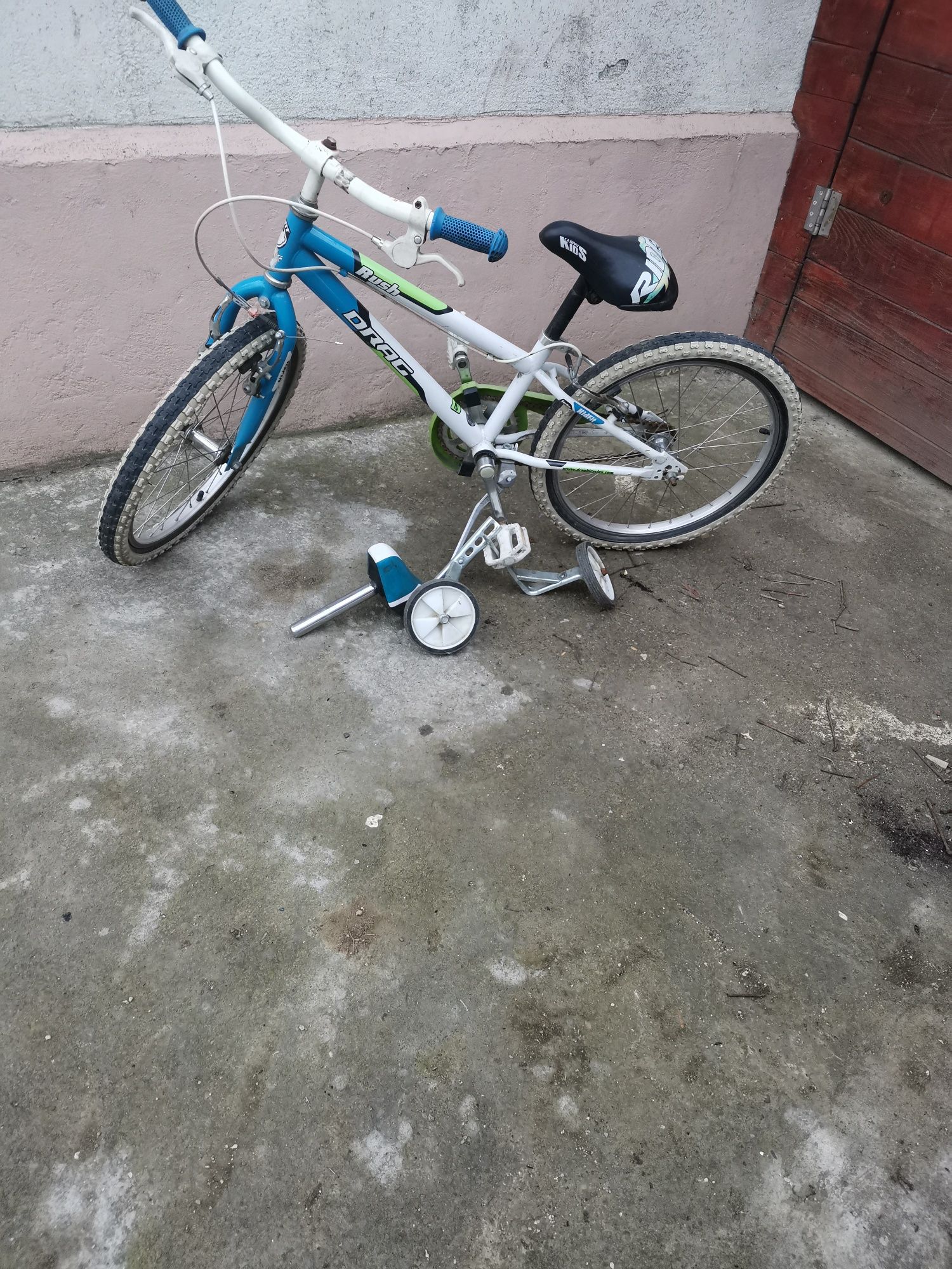 Bicicleta pt copii