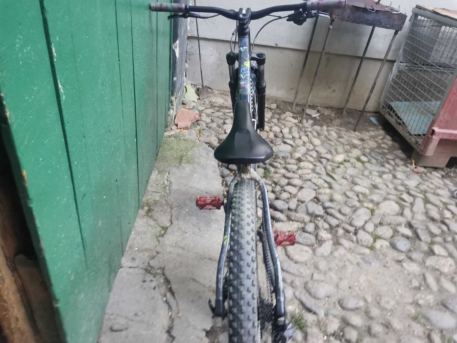 Vând Rockrider st500