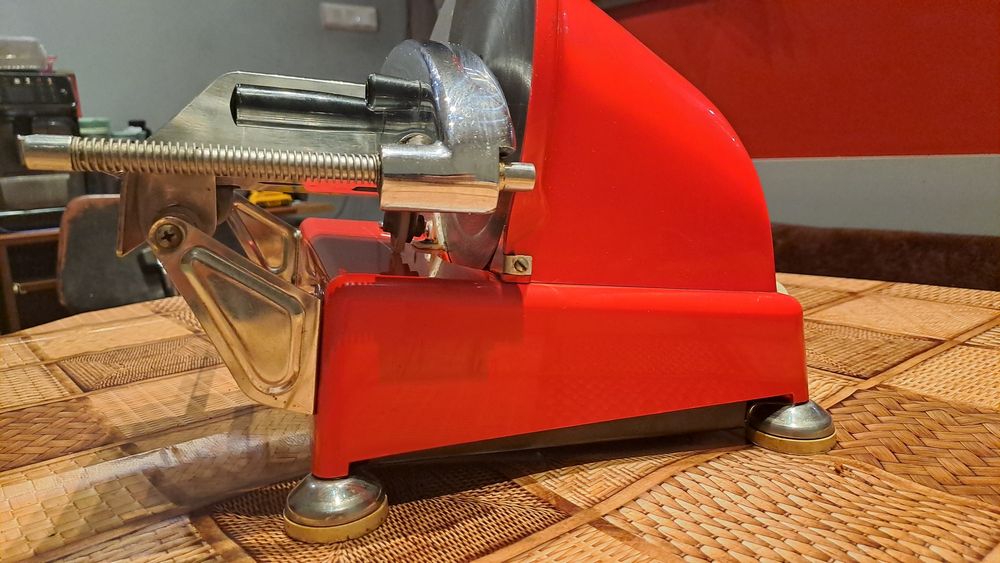 Машина за рязане на  колбаси  quick mill vintage