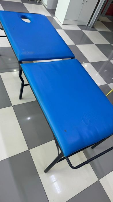 Продается кушетка