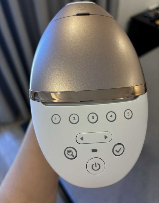 Philips Lumea IPL 9900