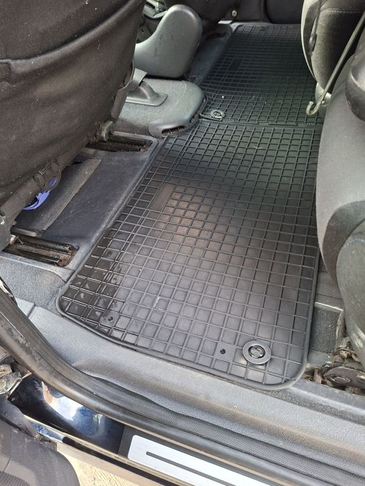 Vând sharan model special