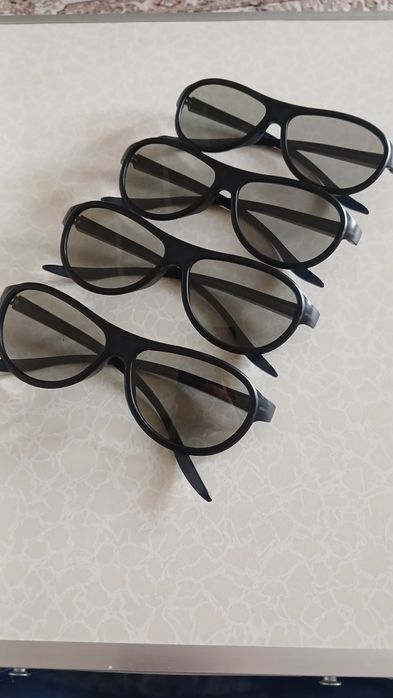 Продам 3D очки для телевизора