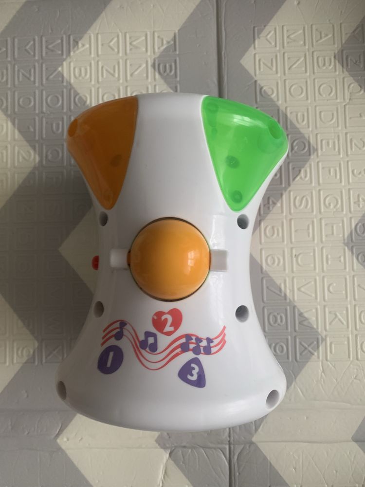 Бебешка музикална играчка - БАРАБАНЧЕ - FISHER PRICE