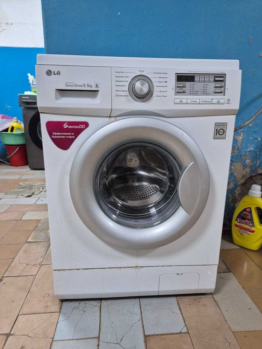 Продаю стиральную машину