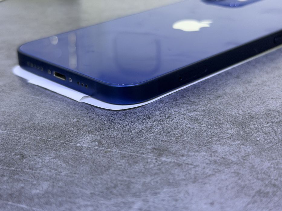 Бартер като нов iPhone 12 128gb blue 100-%