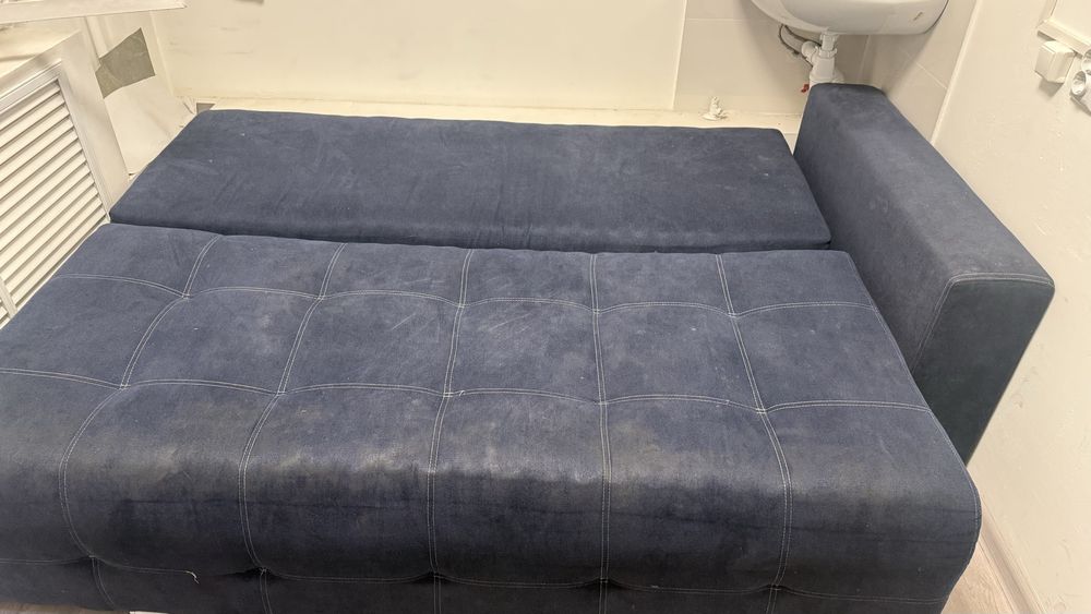 Стилаж,диван,кресло,парта