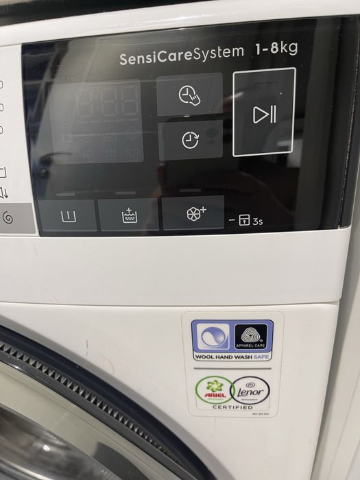 Пералня Electrolux Perfectcare 600