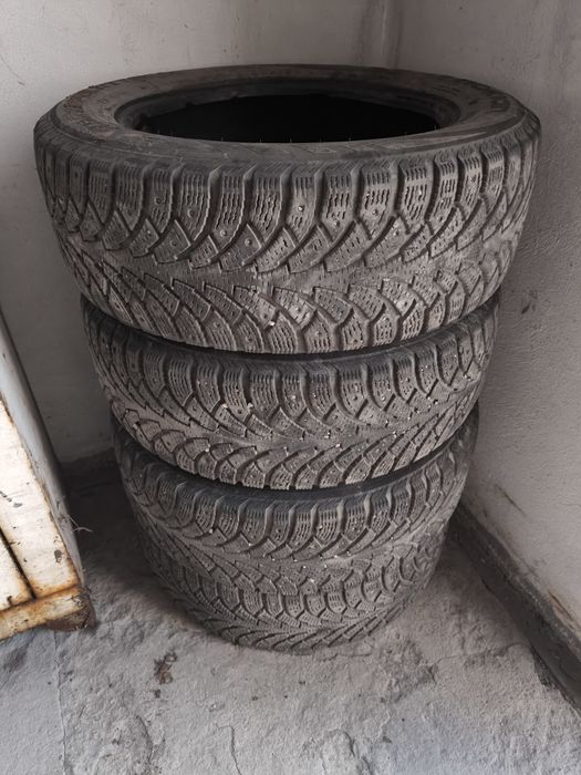 Продам 205/60/16