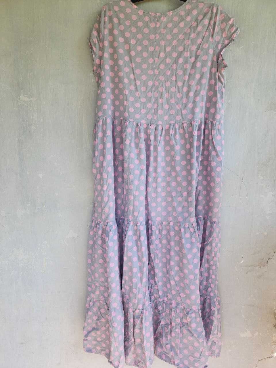 Платье серое с розовым горохом, длина 147 см, р-р 60