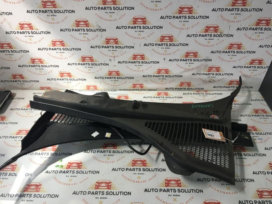 Grila parbriz Skoda Octavia 3, an fabr. 2014
