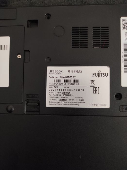 Laptop Fujitsu i3 defect