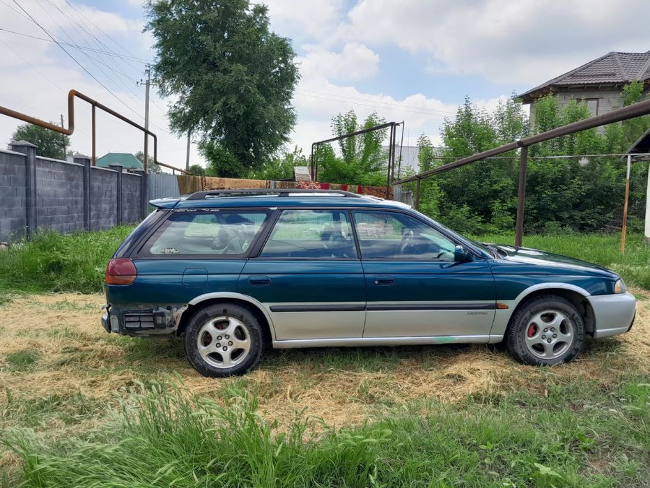 продам машина 1998год