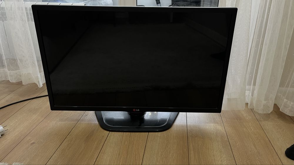 Продам телевизор