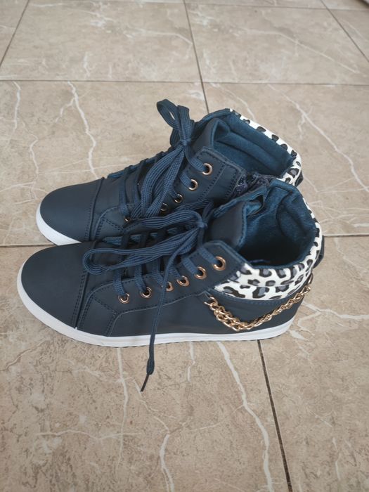 Нови дамски боти