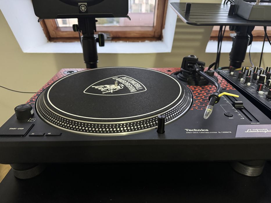 Platane Technics SL-1200M7B + Case + Concorde Mk2 Club + Cabluri HQ