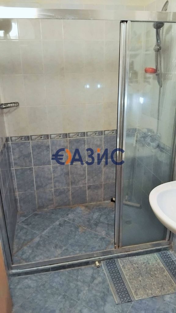 Продава се Двустаен апартамент в к.к. Слънчев бряг - 74 кв.м за 926 €/кв.м - Снимка #8