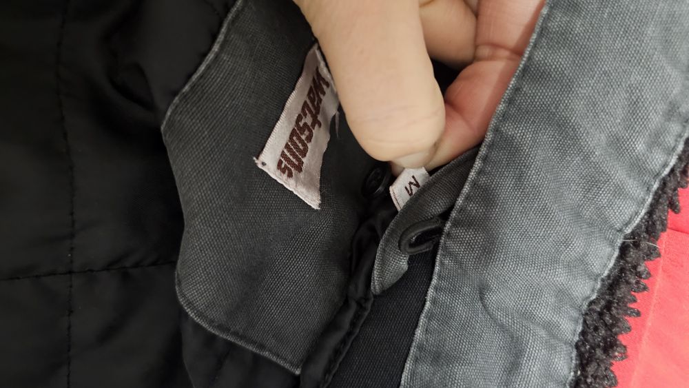 Geaca neagra cu blană la guler XXL 124 cm bust