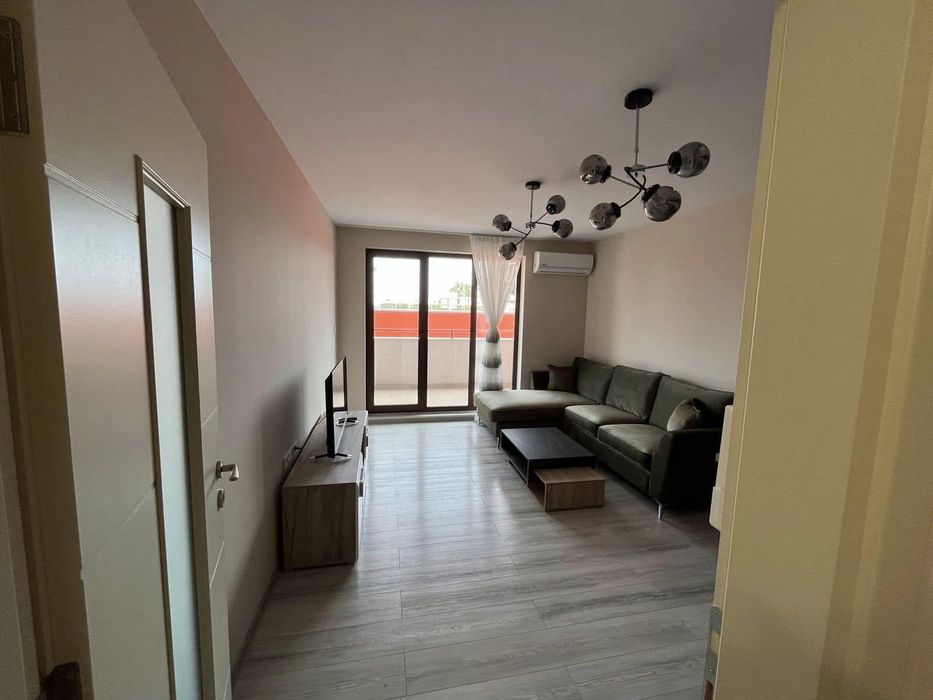 Дава се под наем Двустаен апартамент в Пловдив, Тракия - 72 кв.м за 448.8 € - Снимка #2