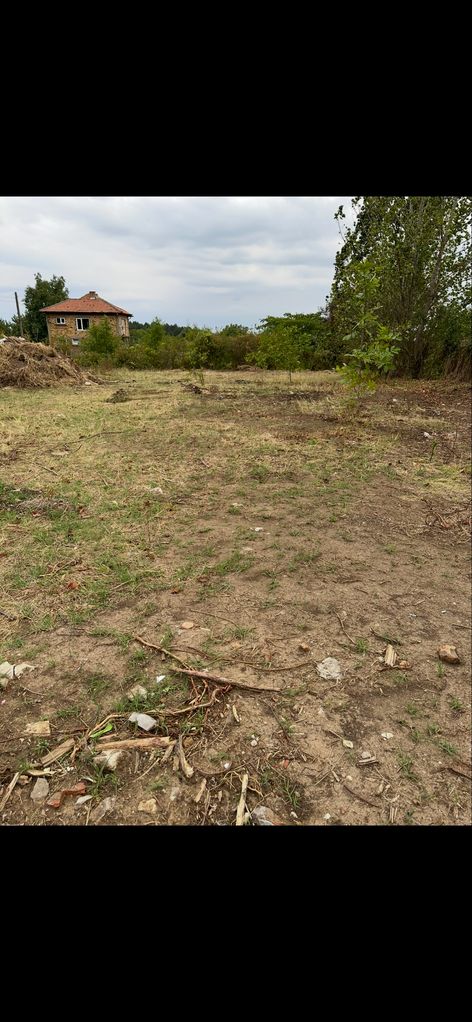 Продава се Парцел в Русе, Ялта - 1200 кв.м за 20 €/кв.м - Снимка #1