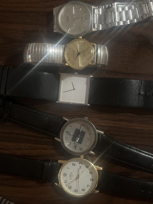 Vand lot 5 ceasuri pentru colectionarii
