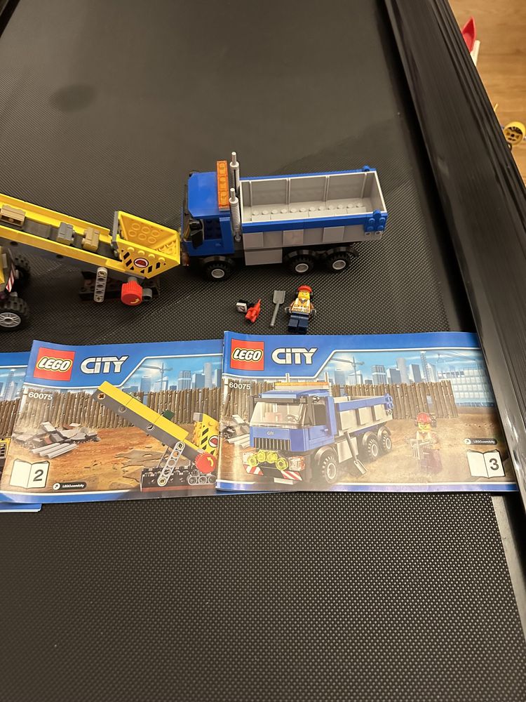 Lego City 60075 Excavator si Camion