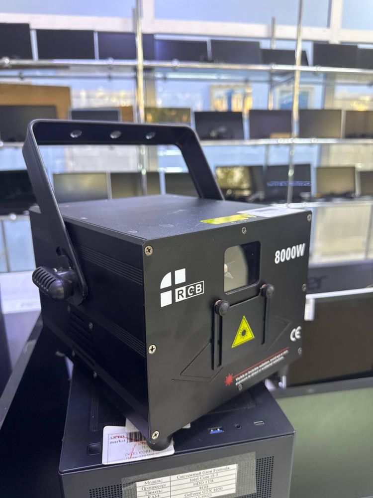 Лазер RGB 8000w