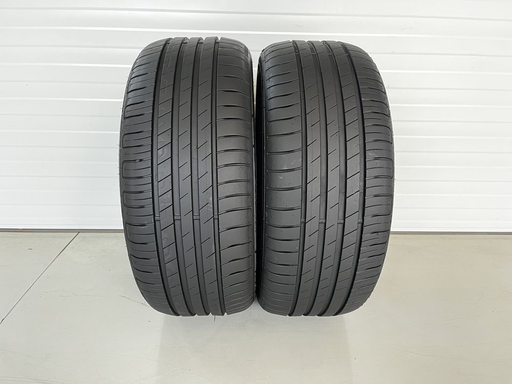 2бр летни гуми 215/50/17/Goodyear Efficient grip/dot5218г/6.3мм