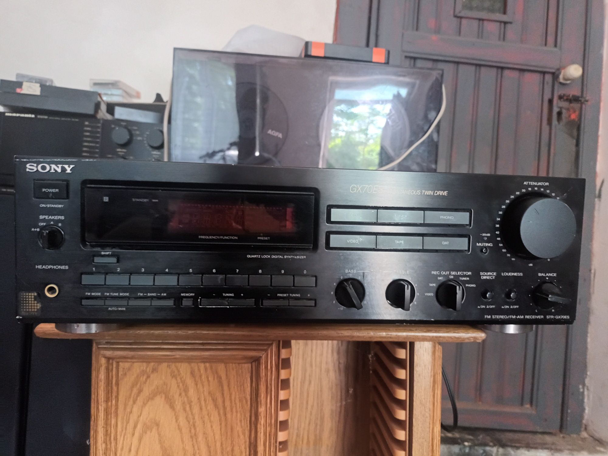 Amplituner Sony GX70ES