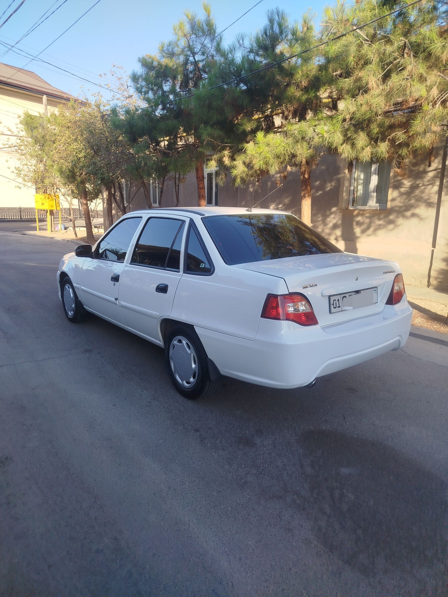 NEXIA sonis gibrit 2013 yil