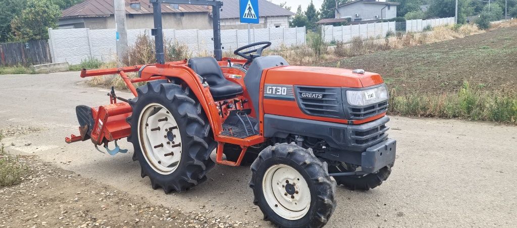 Tractor japonez Kubota GT30
