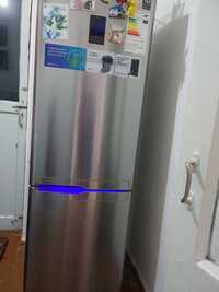 Самсунг холодильник срочно продается