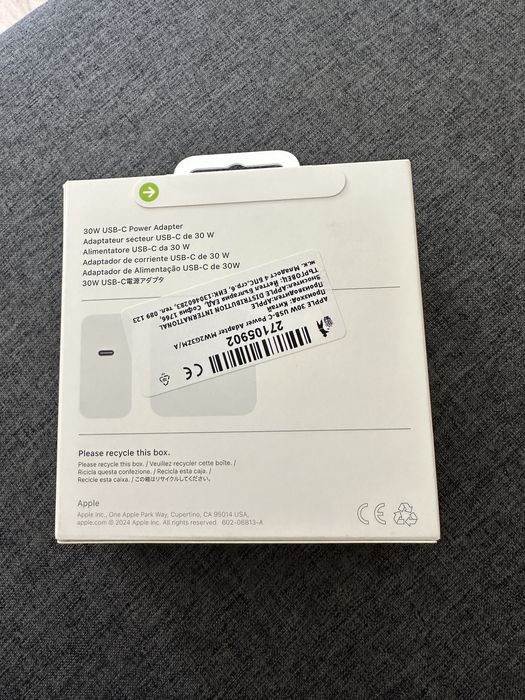 Адаптер с вход Type-C неразопакован ОРИГИНАЛЕН !