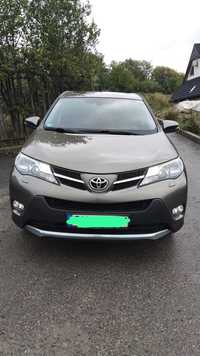 Toyota RAV4 Masina folosita pentru naveta