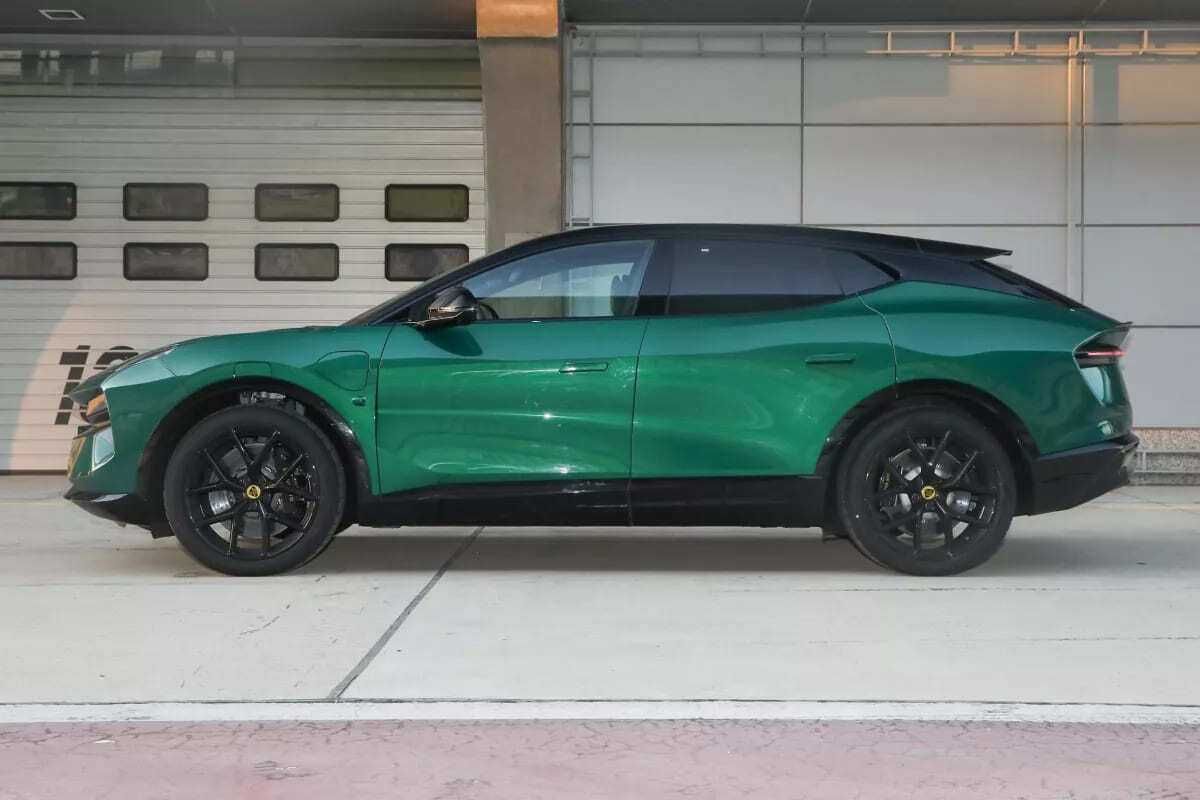 Lotus Eletre только под заказ