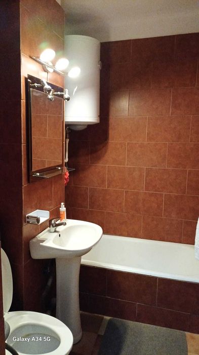 Apartament cu 2 camere, renovat, vedere superbă – Băile Herculane