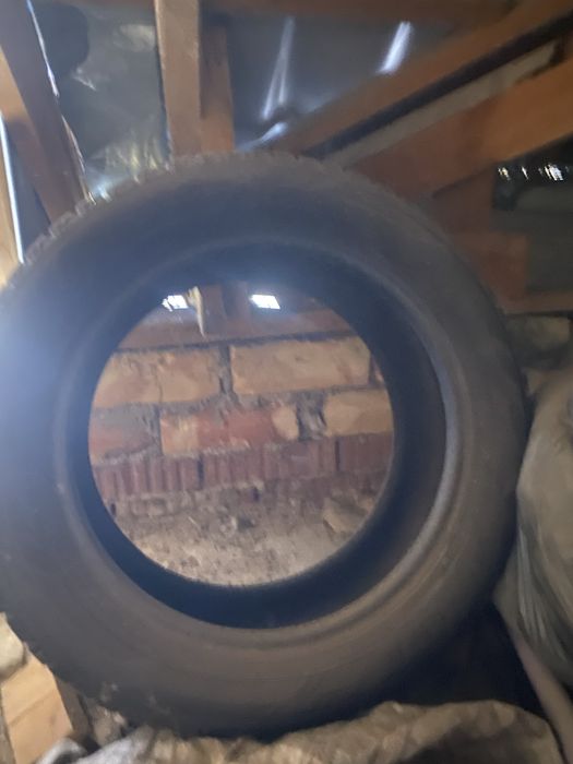 Продою шины 17 дюймов зимний