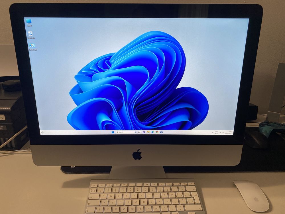 Imac 21,5 mid 2011 cu high sierra si windows 11 pro