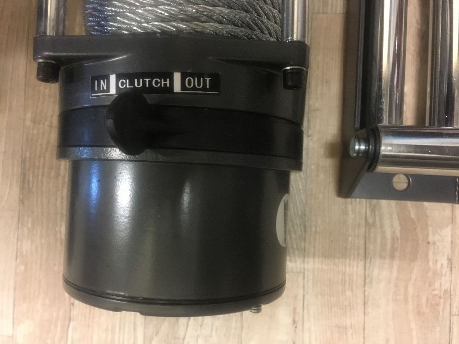 Лебедка с верига 1tх3m/2tх3m/Автолебедка 12V 3628kg с въже 29m EW07