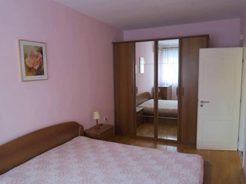 Дава се под наем Тристаен апартамент в Пловдив, Център - 90 кв.м за 500 € - Снимка #3