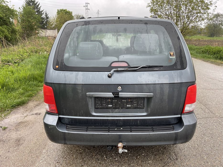 Kia Carnival 2.9 на части