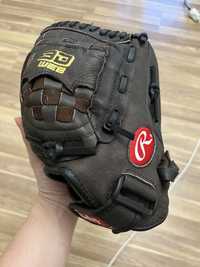 Бейсбольная перчатка Rawlings