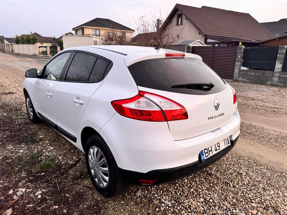 Renault Megane III facelift 1.5 dci luata din Romania istoric la zi