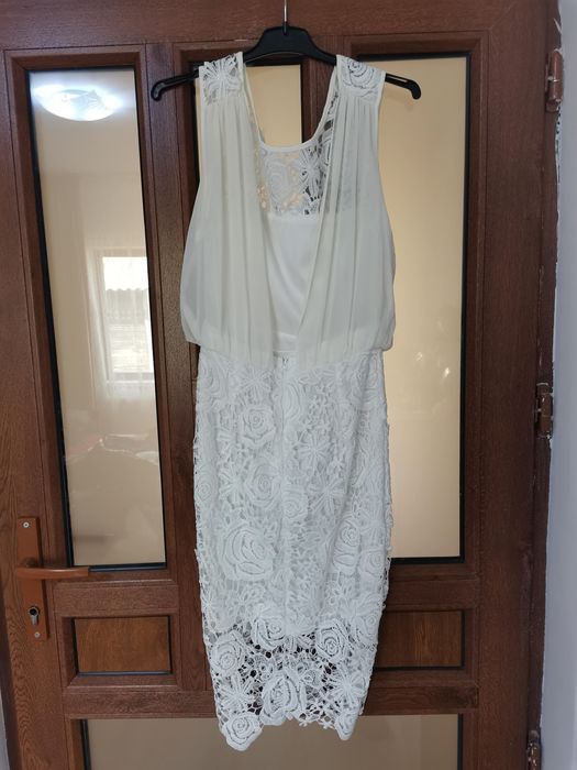 Rochie eleganta din dantela